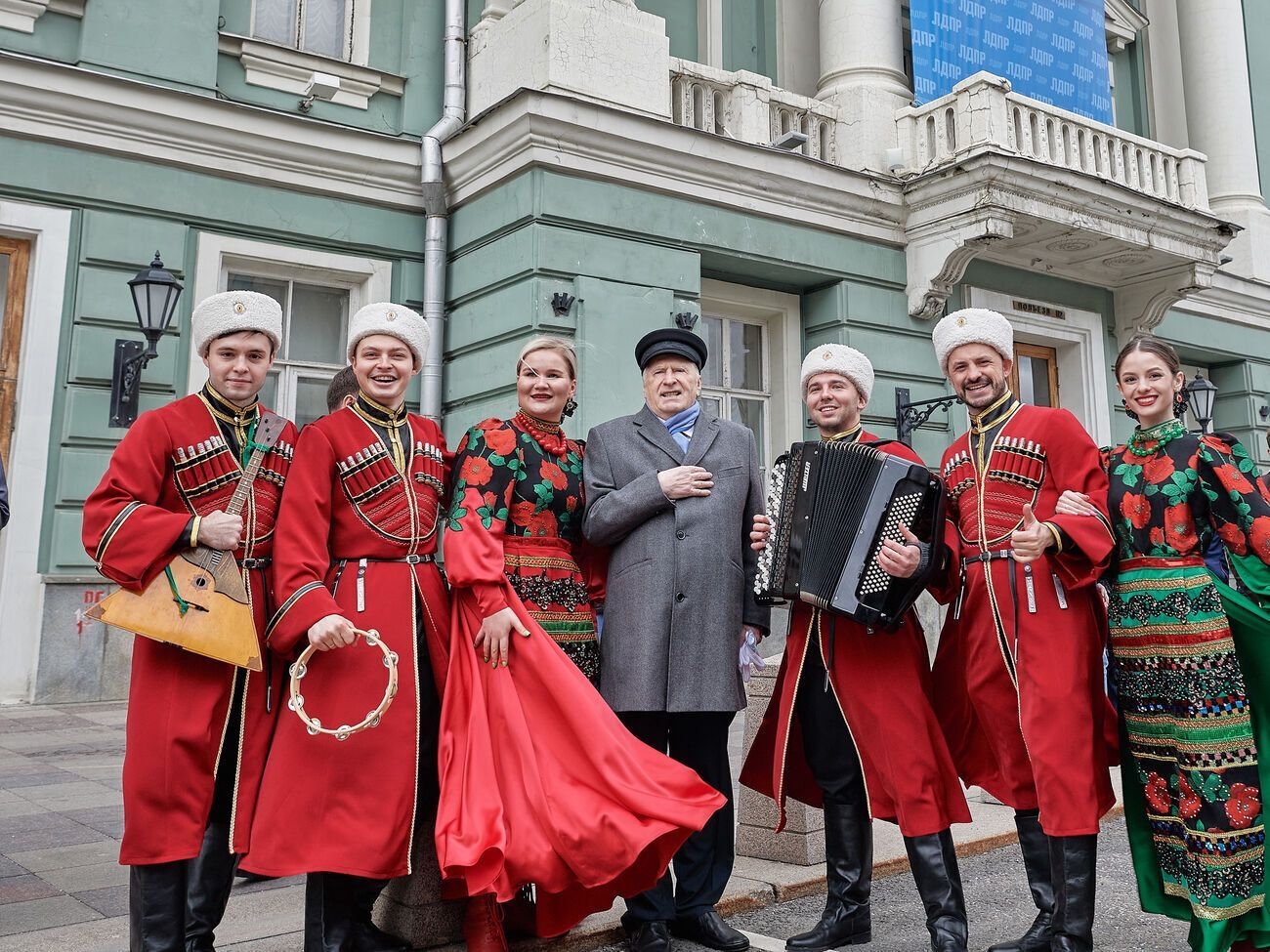 Российские СМИ сообщали о тяжелом состоянии Жириновского