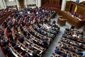 Спикер призвал "в первый же день работы парламента показать свой ответ" на проявления российской агрессии