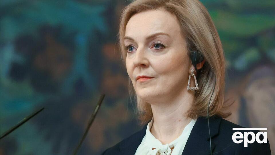 Візит Трасс до Києва планували 1 лютого, але вона захворіла на COVID-19