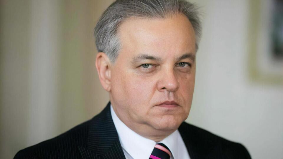 Рахманін: Україна має всі підстави нарешті відмовитися від Мінських домовленостей, вийти з них