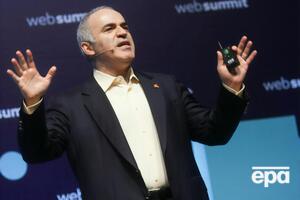 Интервью с Каспаровым продолжалось полтора часа