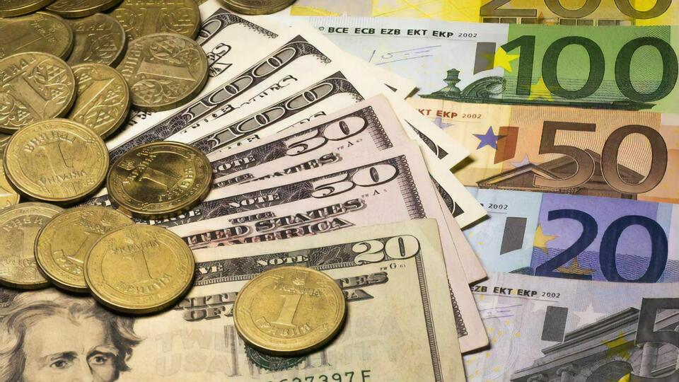 Гривна выросла к основным валютам