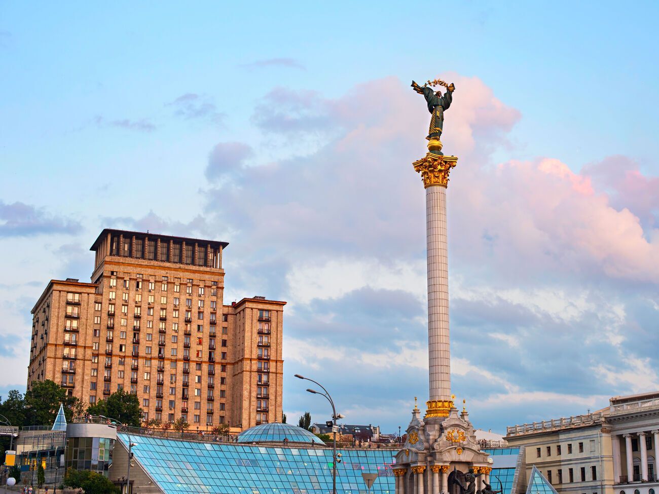 У Reuters заявили, що "якби чекали потенційних бомбардувань, то встановили б камери в інших місцях"