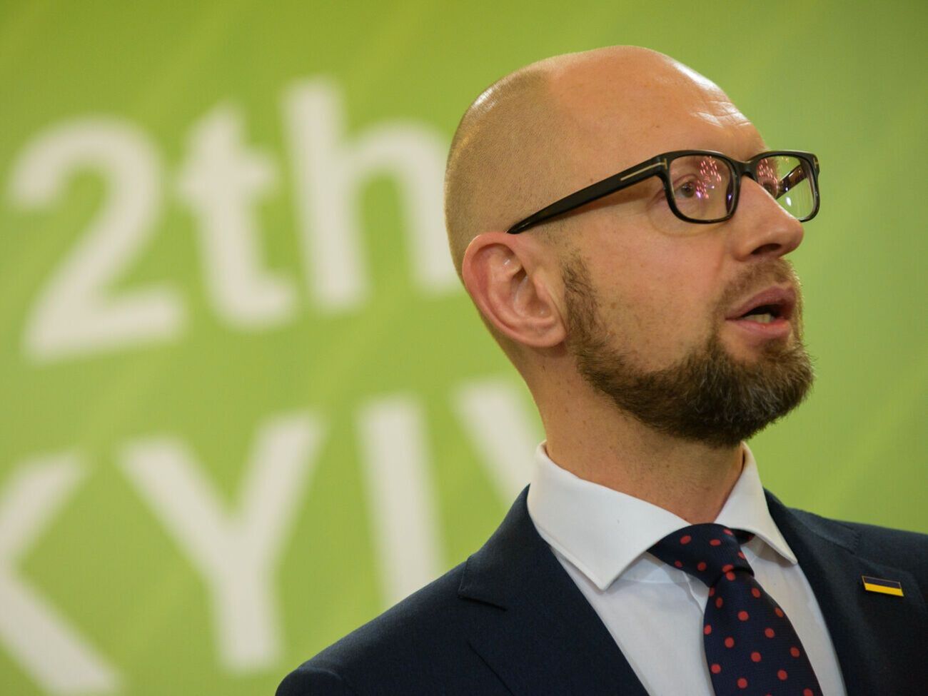 Яценюк:&nbsp;Мы должны настаивать исключительно на нашем совместном прочтении Минских договоренностей