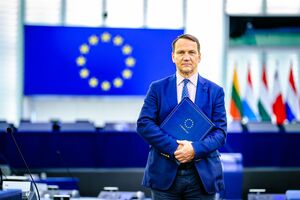 Сікорський: Ми вже знаємо, чого хоче досягти Путін. І ми об'єднані, щоб не дати йому це зробити