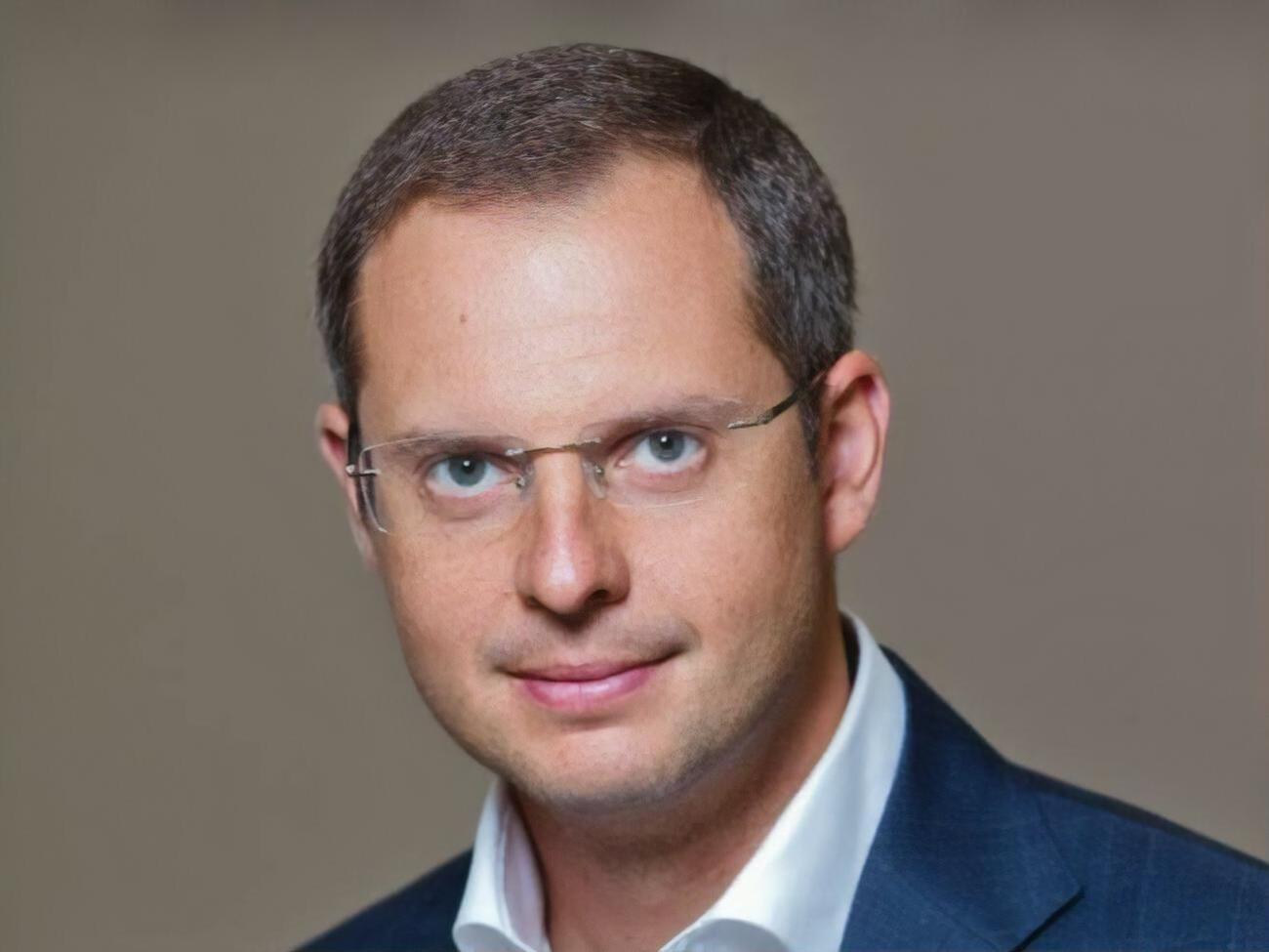 Ростислав Шурма был назначен на должность замглавы Офиса президента 23 ноября 2021 года
