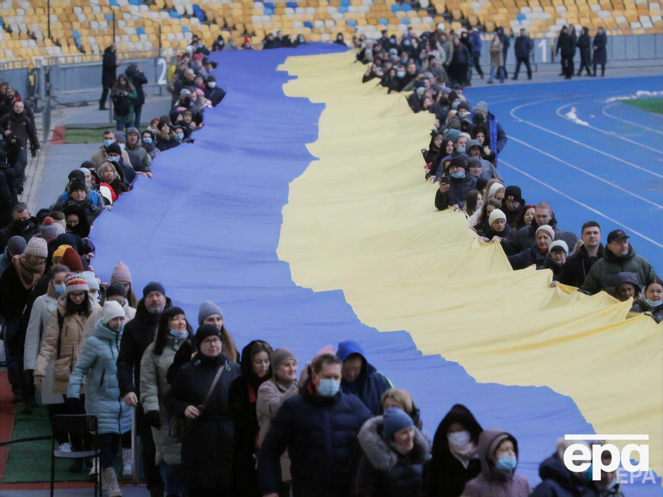 Согласно данным опроса КМИС, 92% респондентов считают, что Украина и Россия должны быть независимыми государствами