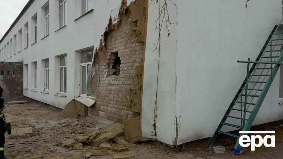 Снаряди влучили в дитячий садок