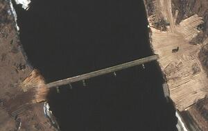 Мост могут использовать для переброски военных на территорию Украины через зону ЧАЭС, считают в Conflict Intelligence Team