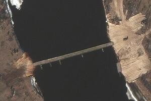 Міст можуть використовувати для перекидання військових на територію України через зону ЧАЕС, вважають у Conflict Intelligence Team