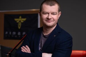 Поляков выкупил FireFly Space Systems в 2017 году, когда она была на грани банкротства