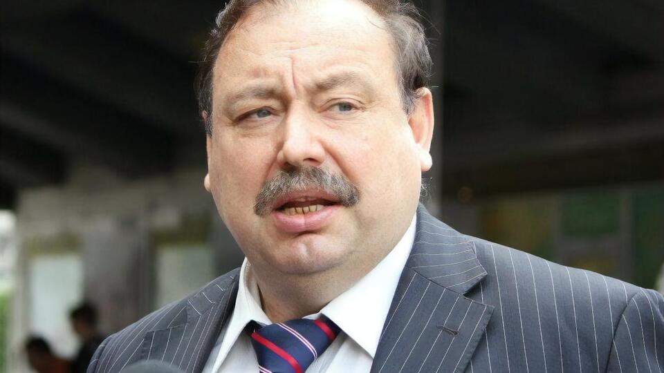 Гудков: Никакого добровольного транзита власти Путина, который планировался, не будет