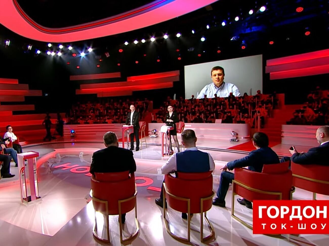 Бурба спростував повідомлення анонімних Telegram-каналів, які стверджували, що він виїхав із країни