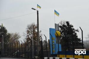 Боевики обстреляли колонну с гуманитарной помощью на КПВВ "Счастье"