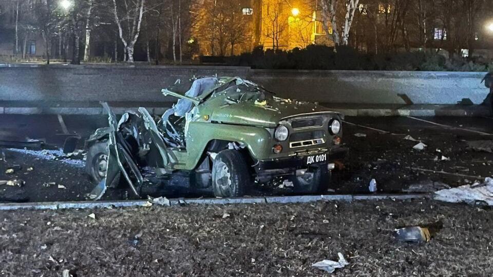 Взорванная машина принадлежит начальнику "народной милиции ДНР"