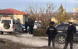 Російська поліція вранці 17 лютого влаштувала обшук у будинку Дудакова