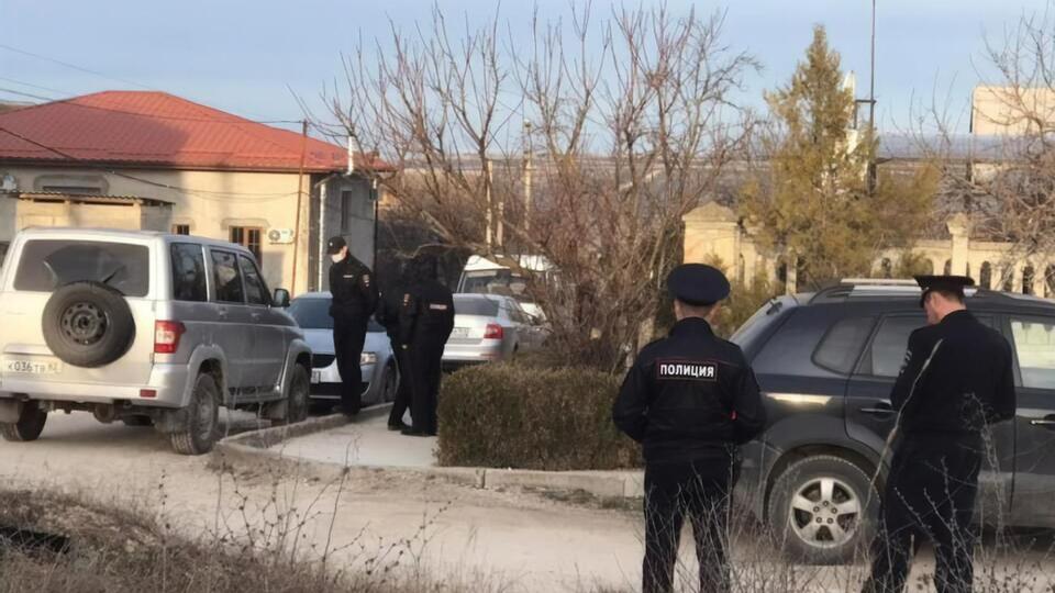 Російська поліція вранці 17 лютого влаштувала обшук у будинку Дудакова