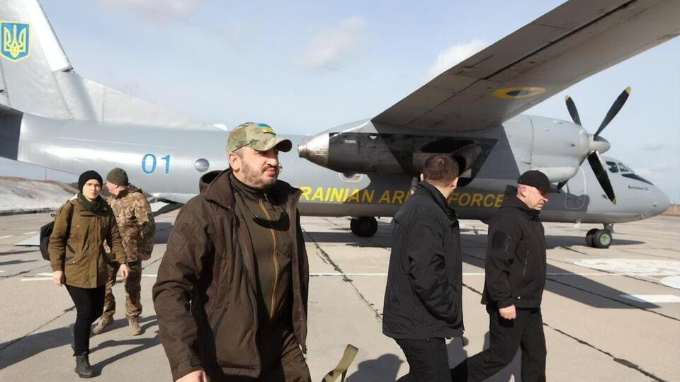 Ряд украинских нардепов сегодня отправились на Донбасс