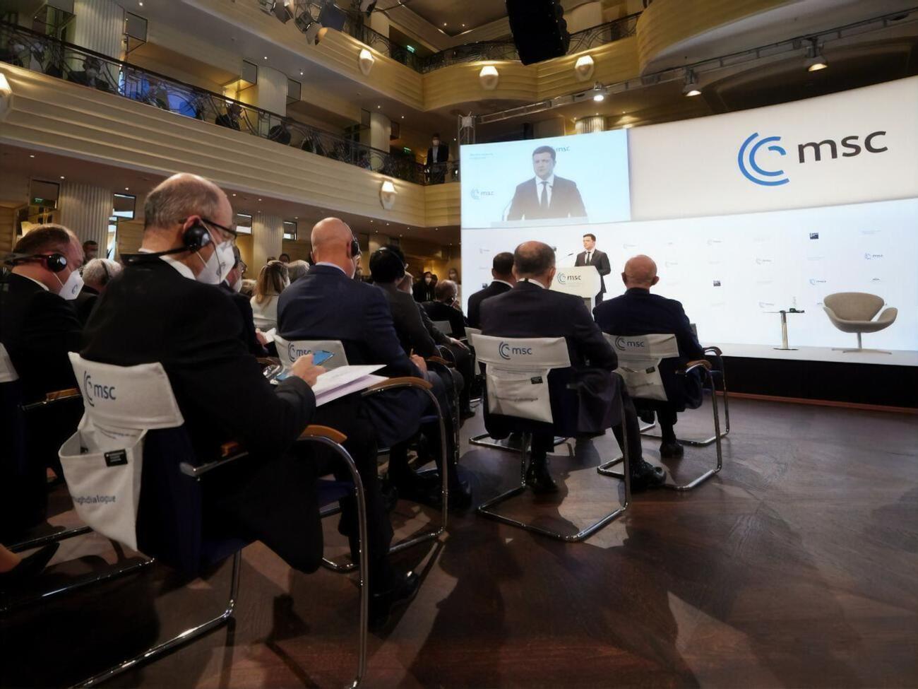 Зеленский:&nbsp;Будет ли справедливо, чтобы мы на расстоянии к членству в НАТО получили гарантии безопасности от соответствующих стран?