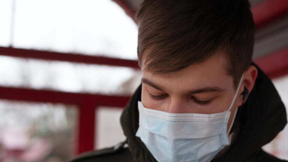 За весь час пандемії в Україні на COVID-19 захворіло приблизно 4,1 млн людей