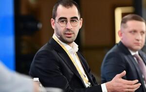 Инцидент с Трухиным (на фото) рассмотрит фракция "Слуги народа", отметила Шуляк