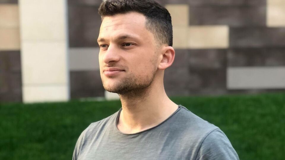 Від Дубілета вимагали пояснень щодо ситуації, яка склалася, інакше буде надіслано офіційну заяву в міжнародні органи боротьби із шахрайством, пишуть "Українські новини"