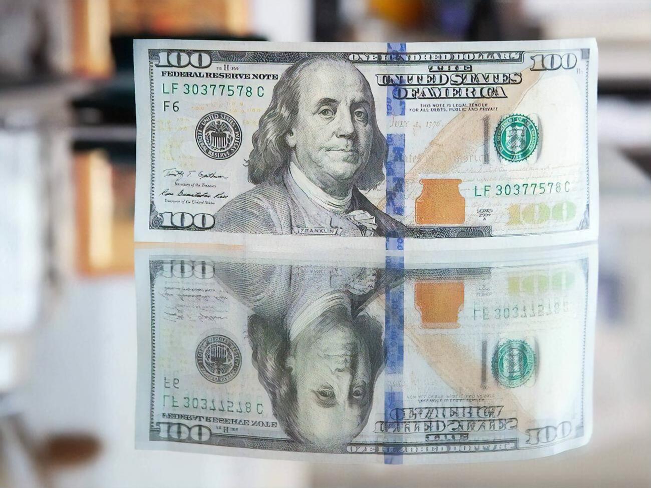 Сумма денежных переводов в декабре 2021-го составила $1,34 млрд