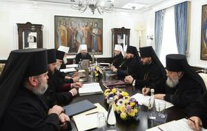 У ПЦУ назвали "розбійницьким привласненням" роздавання Філаретом титулів