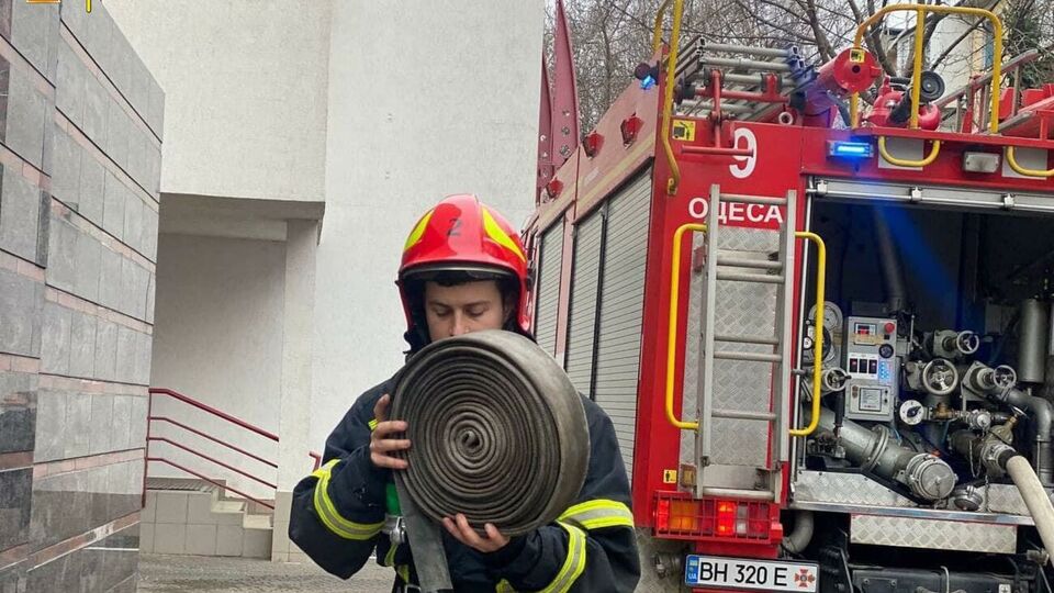 Пожежу ліквідували о 10.25, її причини поки що не встановили