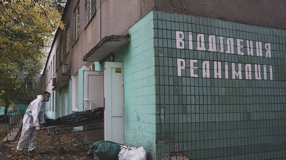 В украинских больницах находятся 24,7 тыс. пациентов с COVID-19