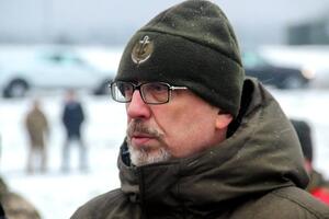 Резников проведет телефонный разговор с министром обороны Беларуси