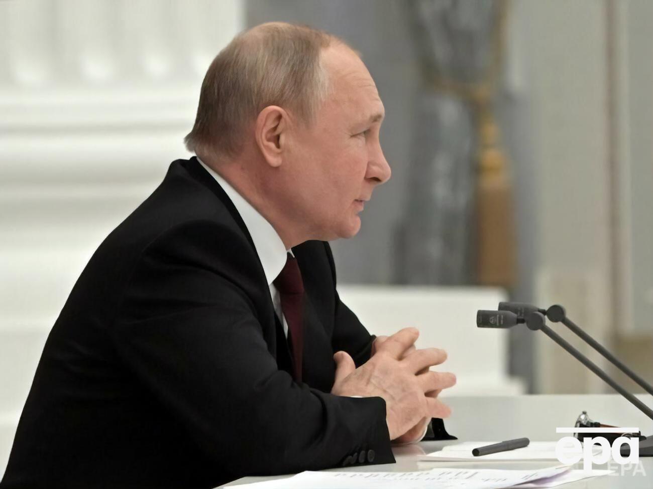 Путин:&nbsp;Американский коллега заверил, что Украину не собираются принимать завтра [в НАТО]. Более того, возможен какой-то мораторий