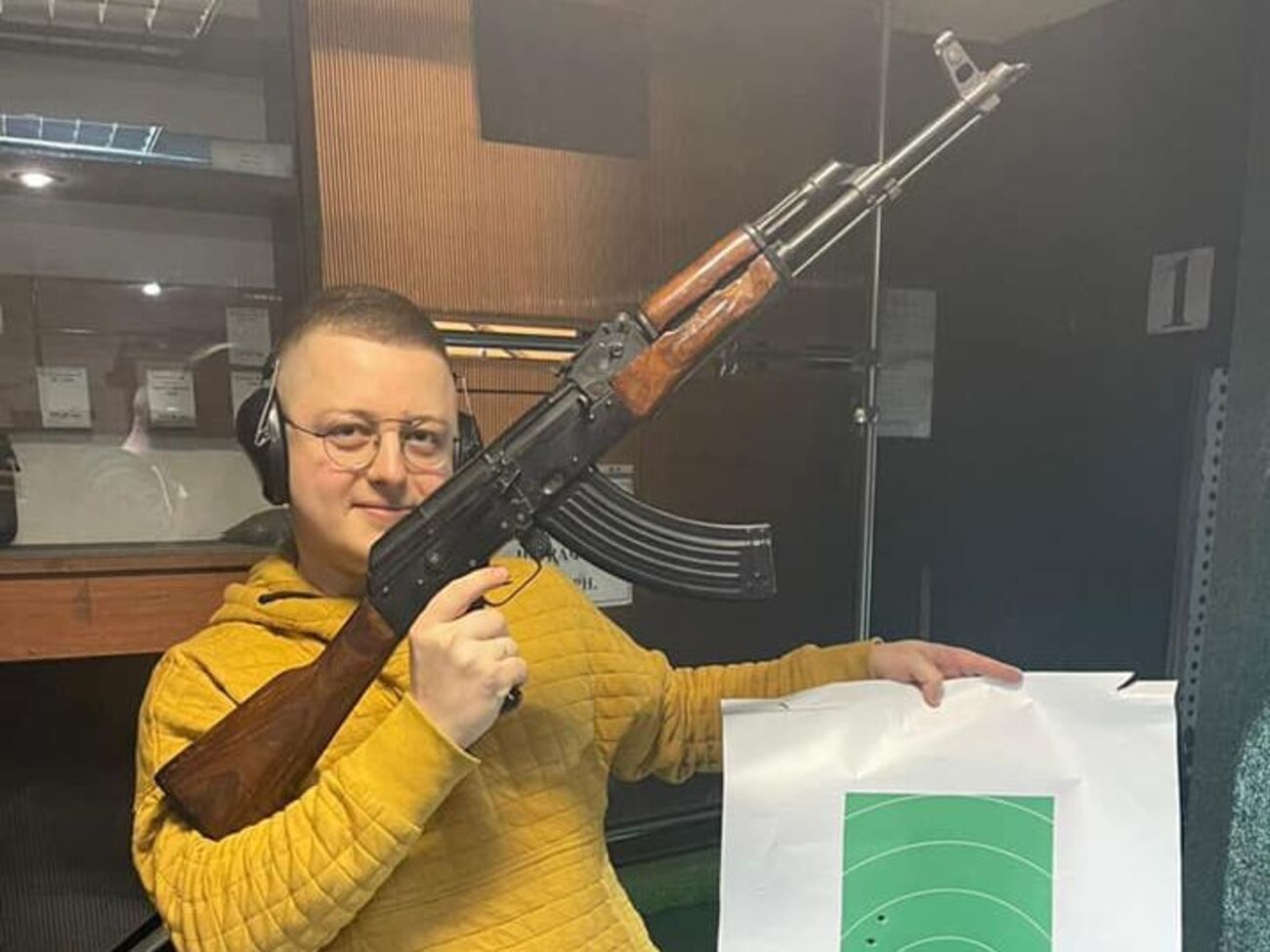 Украинцы вооружаются, в тирах ажиотаж. С таким количеством оружия и ненавистью к оккупантам солдаты НАТО покажутся Путину цветочками