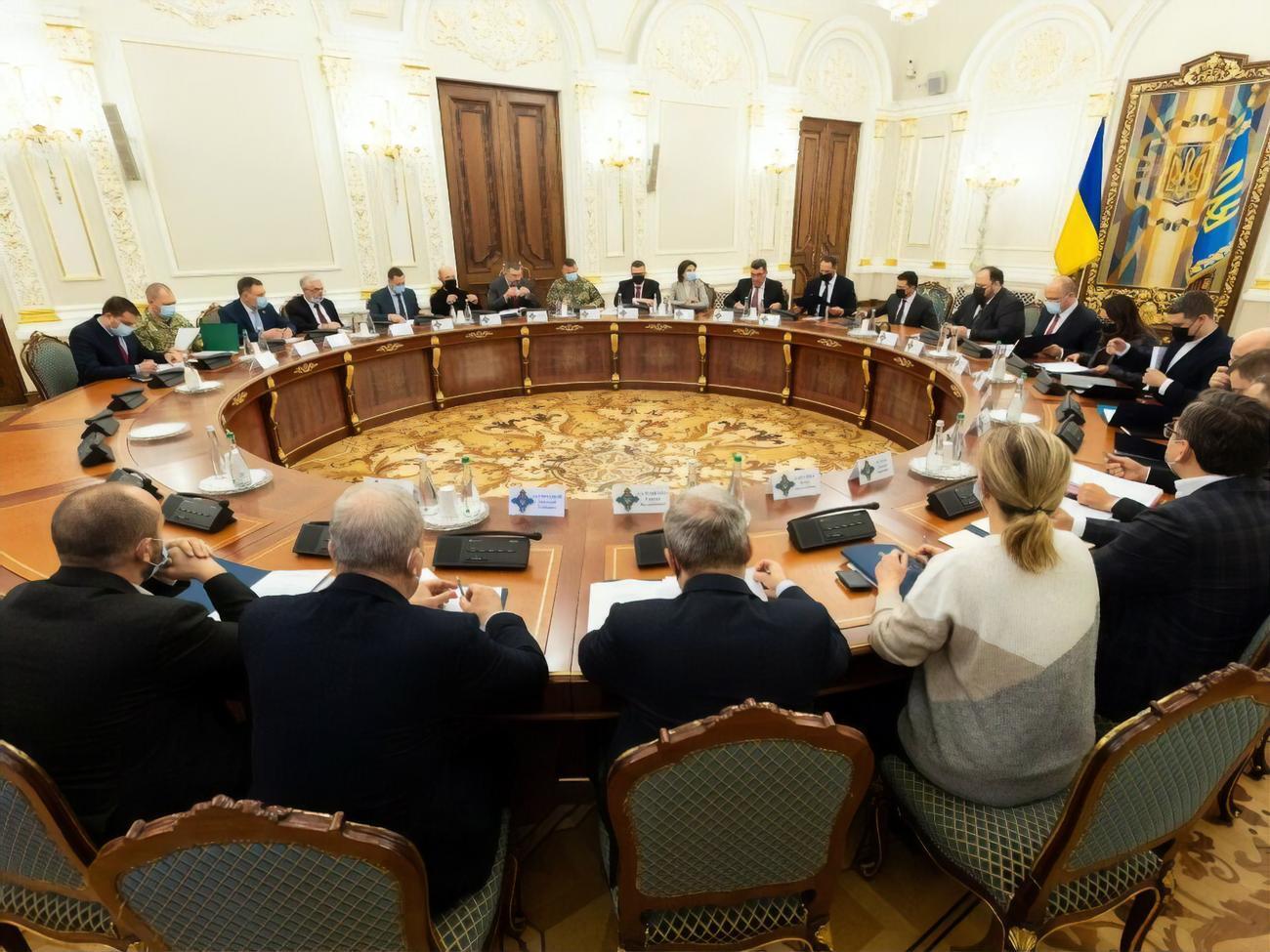 Засідання РНБО розпочнеться о 20.00, пише "Українська правда"