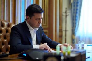 Сегодня у Зеленского запланирован также разговор с премьер-министром Великобритании