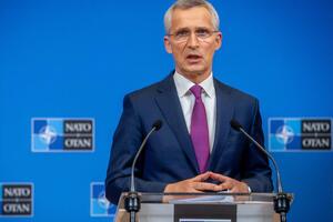 Признание "ЛДНР" сводит на нет усилия по урегулированию конфликта и нарушает Минские соглашения, заявил Столтенберг