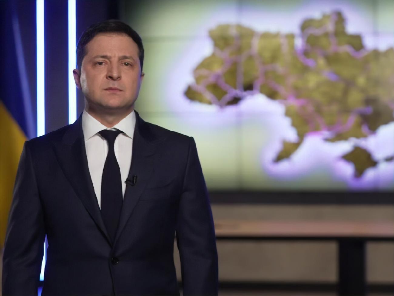 Зеленський: Ми нічого і нікому не віддамо