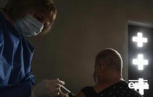 Всего в Украине привито от COVID-19 двумя дозами вакцины около 15,15 млн человек, отметили в Минздраве