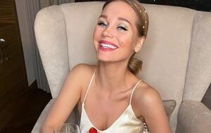 Асмус: Бл.., теперь пол вытирать