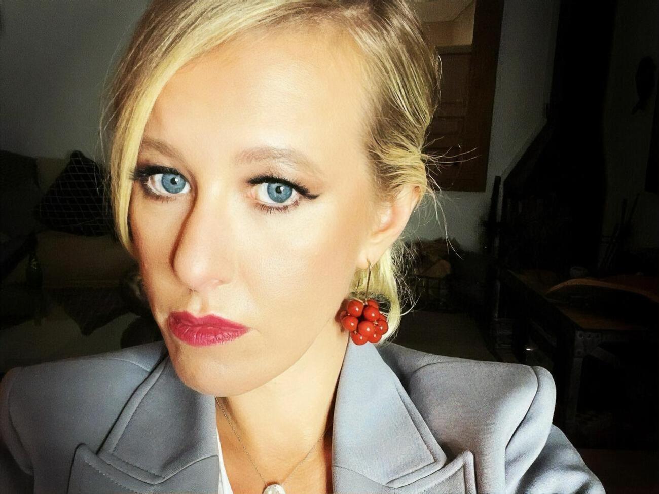 Собчак:&nbsp;"Обстрелы" прекратятся, российские войска в пропагандистских СМИ "принесут с собой мирную жизнь"