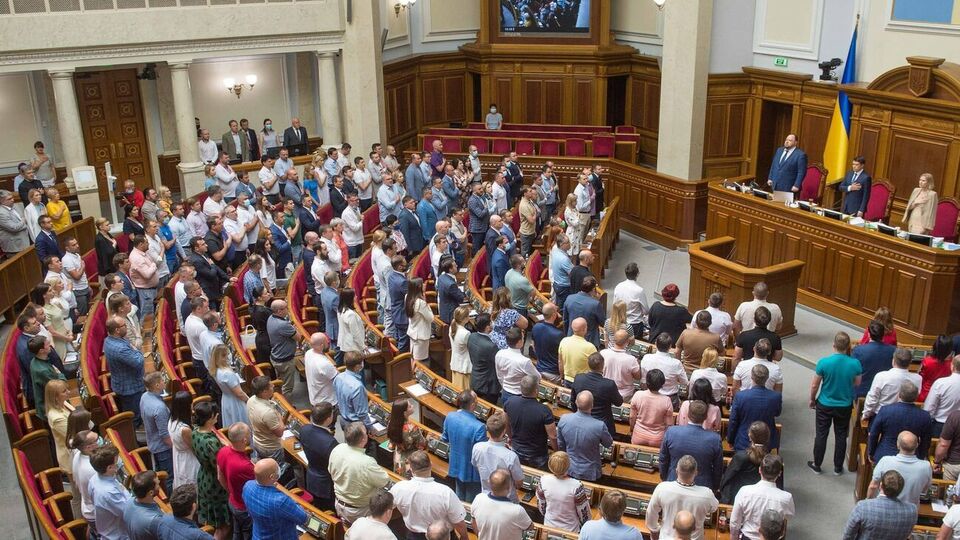 "Слугу народа" готовы поддержать 20% украинцев, которые намерены голосовать и определились с выбором