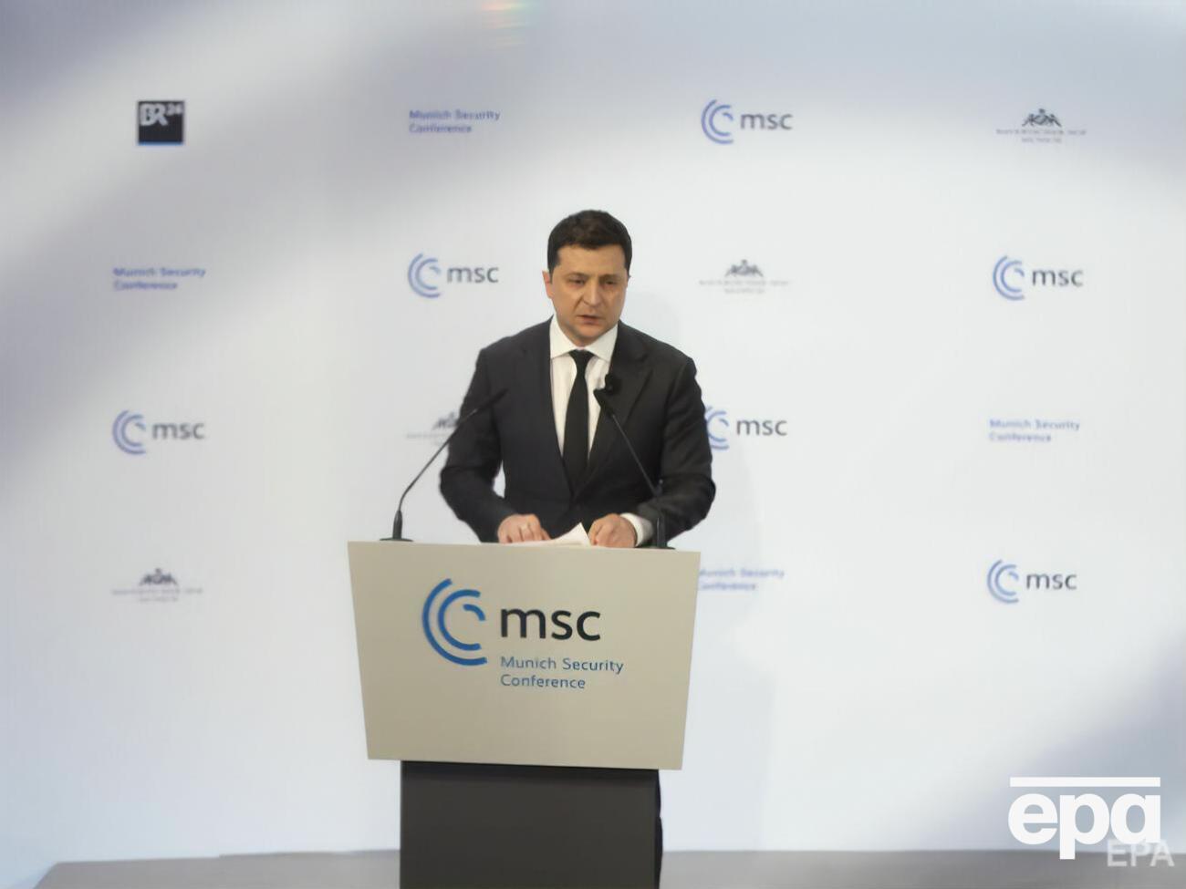 Зеленський: Поки наші воїни захищають нас, ми повинні працювати, вкладати гроші в економіку України