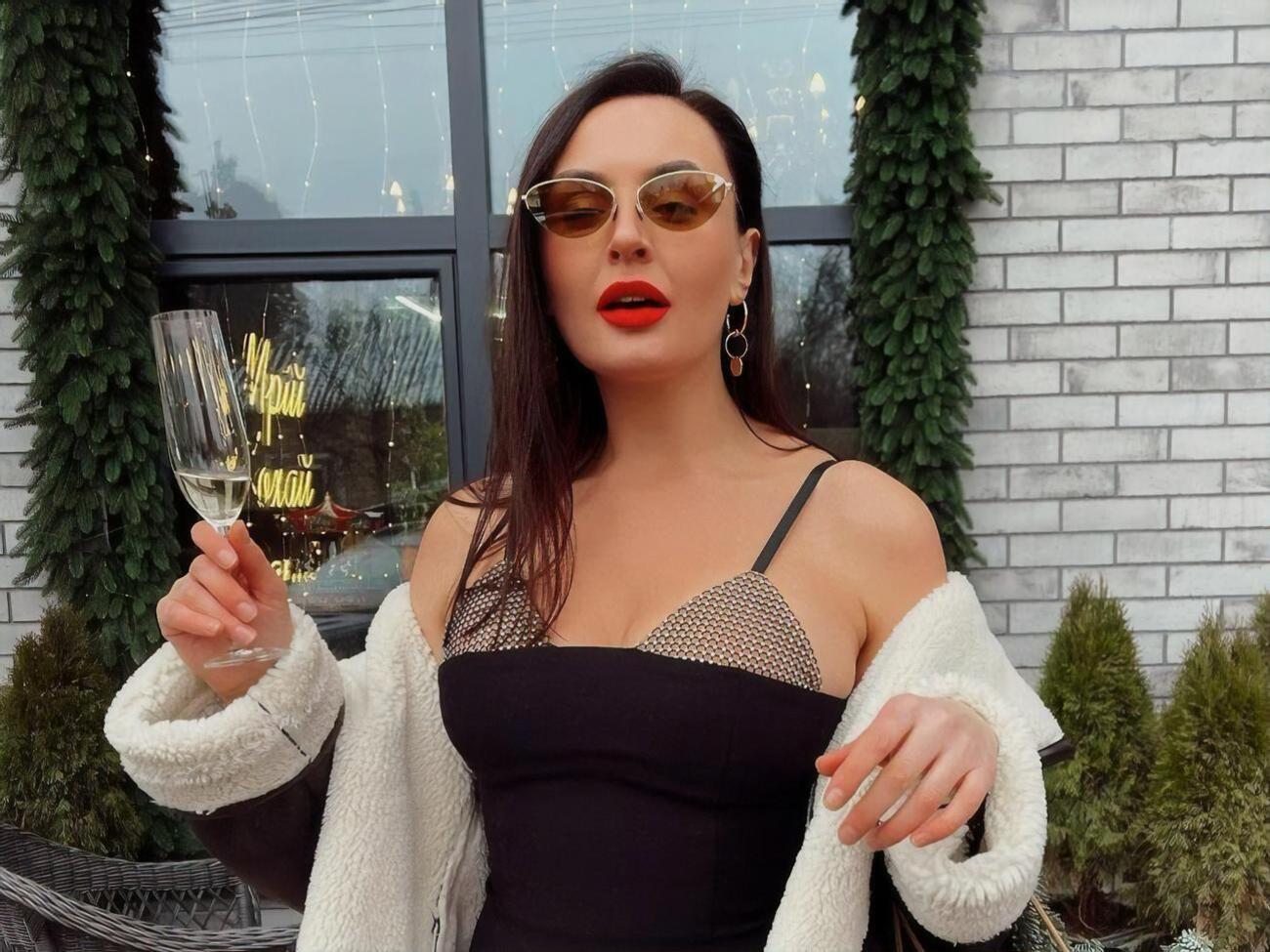 Мила Нитич рассталась с продюсером Бебешко в 2019 году