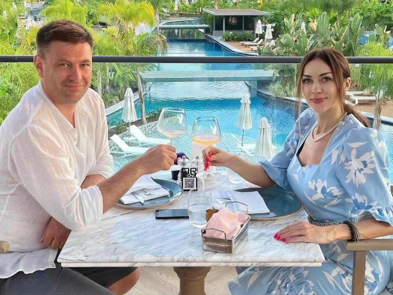 Муж Валевсккой Пригладь в прошлом был ее продюсером