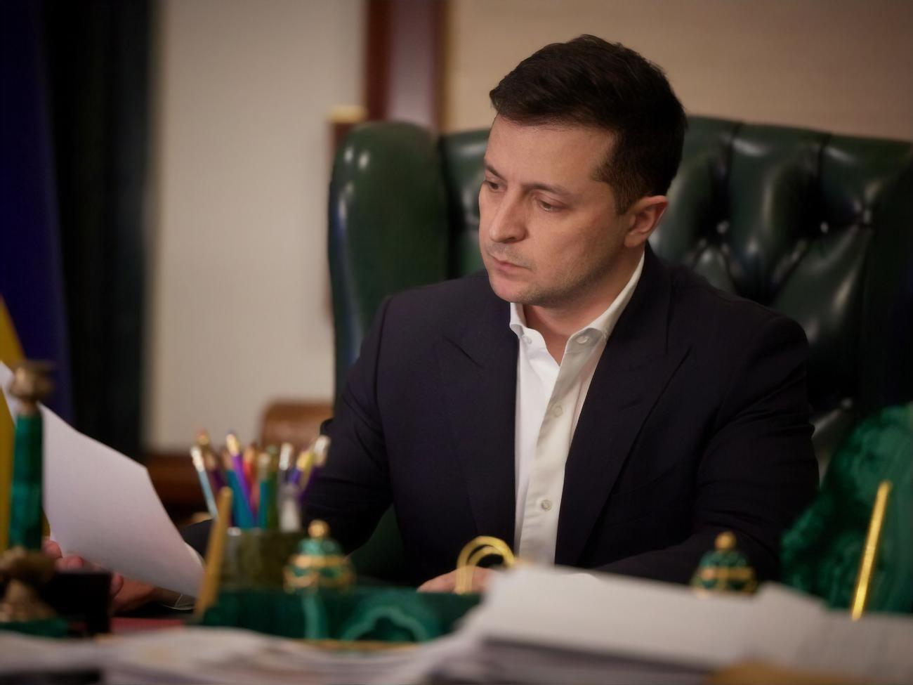 Зеленський закликав українців довіряти інформації лише з офіційних джерел