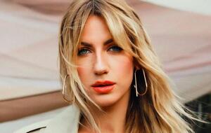 Нікітюк звернулася до фоловерів із РФ: Росія бомбить Україну!