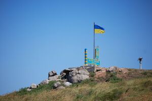 Пограничники и ВСУ держат оборону на острове