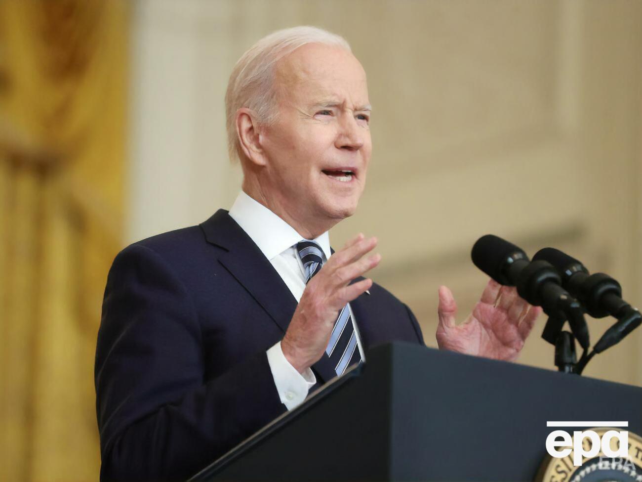 Байден повідомив, що обговорював санкції проти РФ із міжнародними партнерами