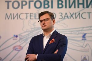 Кулеба заявив, що Вашингтон розглядає постачання нового озброєння для посилення оборонних можливостей України