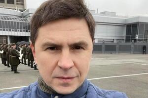 Подоляк: Под ударом жилищная и социальная инфраструктура